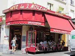 Café Les deux Moulins, Paris